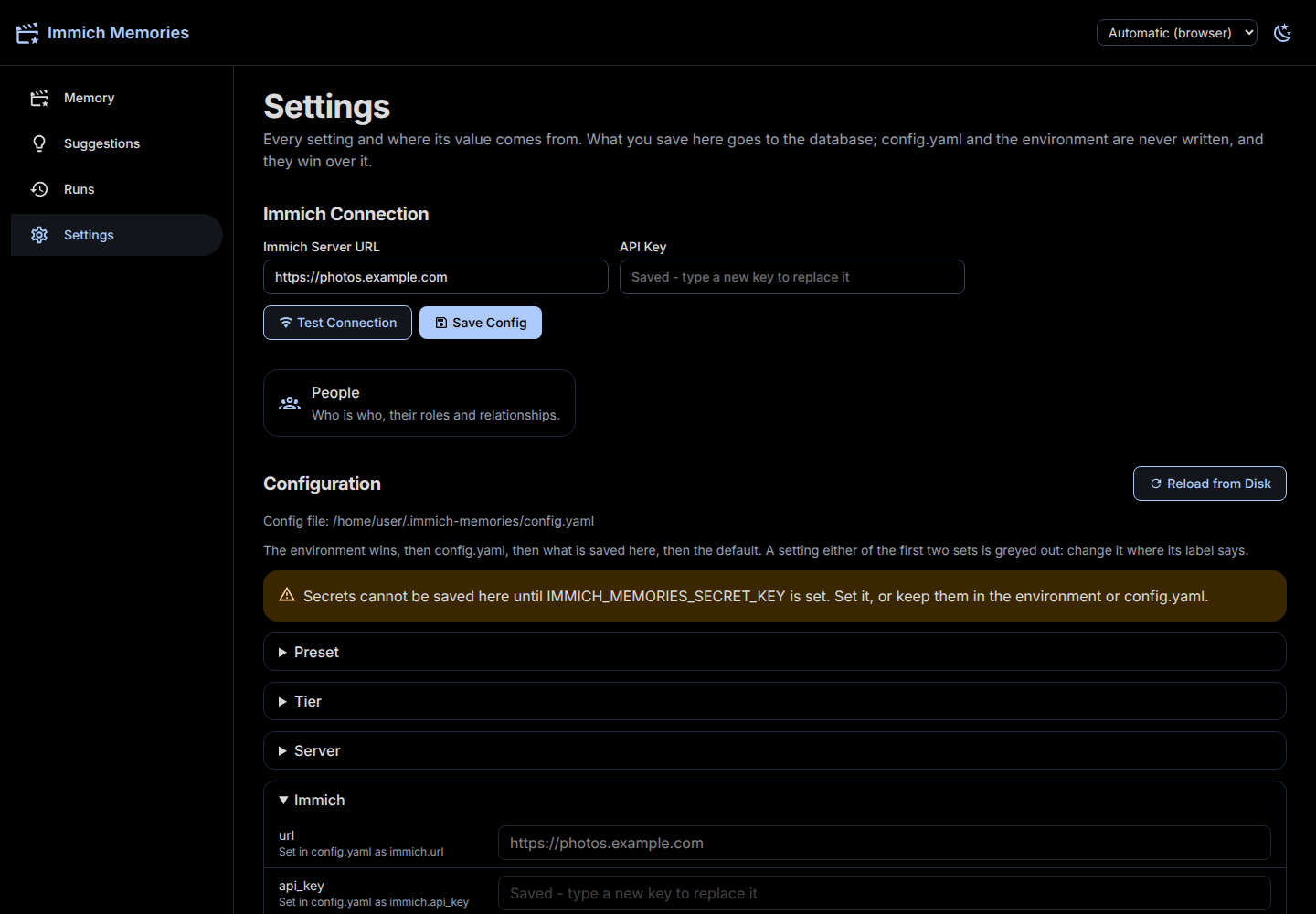 Settings: the Immich connection, the configuration in use and the caches